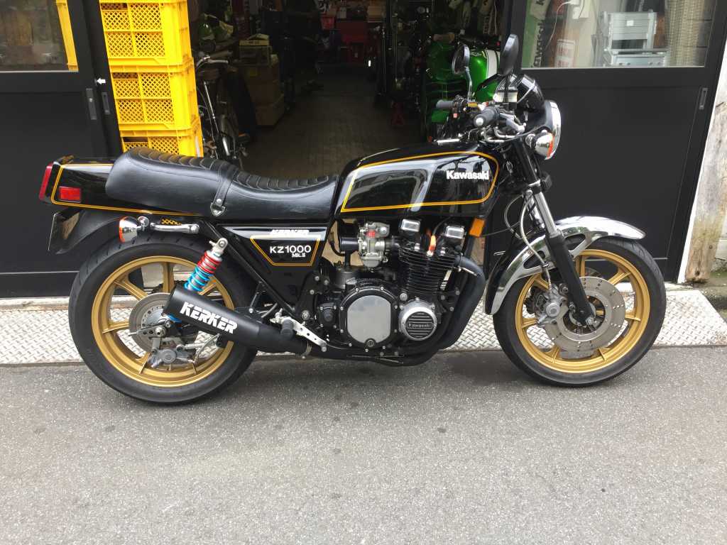 K様のZ1000Mk2の記事へ